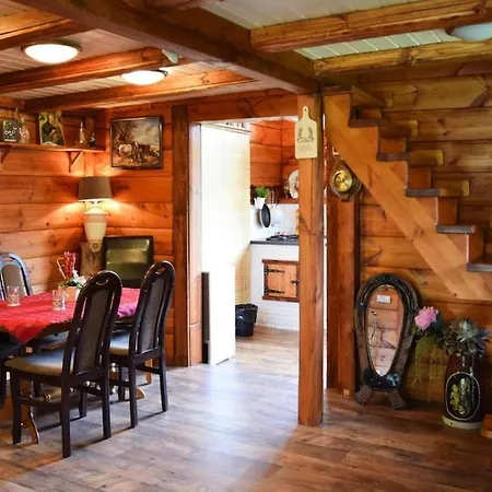 Cozy Holiday Home, *