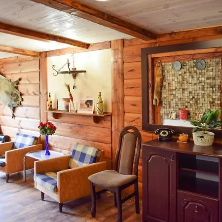 Cozy Holiday Home, Hébergement de vacances Junoszyno